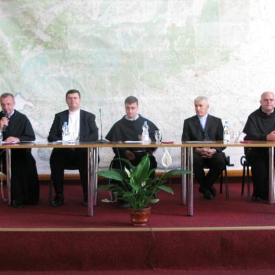 2 octombrie: Roman: Simpozion "Ştiinţa credinţei şi exigenţele raţiunii filozofice"