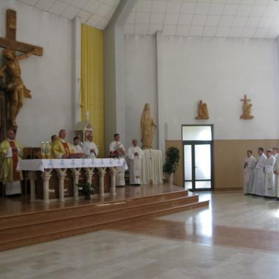 2 octombrie: Roman: Simpozion "Ştiinţa credinţei şi exigenţele raţiunii filozofice"