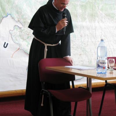 2 octombrie: Roman: Simpozion "Ştiinţa credinţei şi exigenţele raţiunii filozofice"