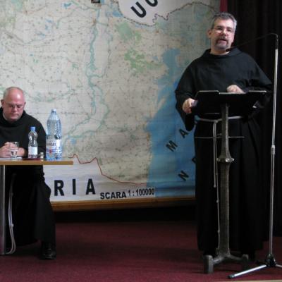 2 octombrie: Roman: Simpozion "Ştiinţa credinţei şi exigenţele raţiunii filozofice"