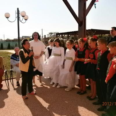 2 octombrie: Gherăeşti: Ziua Internaţională a Vârstnicului