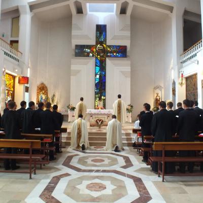 3-5 octombrie: Iaşi: Exerciţii spirituale la Institutul Teologic