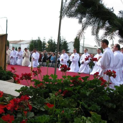 4 octombrie: Roman: Sfinţire de diaconi la Institutul Teologic Romano-Catolic Franciscan