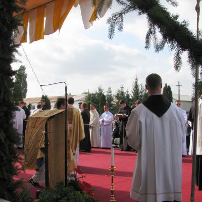 4 octombrie: Roman: Sfinţire de diaconi la Institutul Teologic Romano-Catolic Franciscan