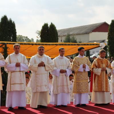 4 octombrie: Roman: Sfinţire de diaconi la Institutul Teologic Romano-Catolic Franciscan