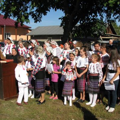 7 octombrie: Cleja: Hramul comunităţii "Sfântul Francisc de Assisi"