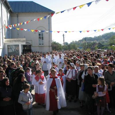 7 octombrie: Cleja: Hramul comunităţii "Sfântul Francisc de Assisi"