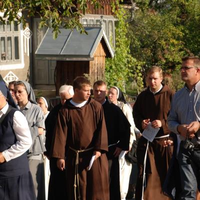 7 octombrie: Cacica: Pelerinajul persoanelor consacrate la sanctuarul Maicii Domnului (II)