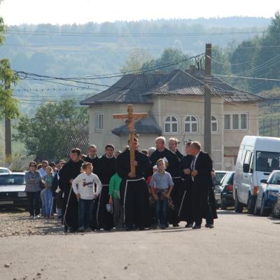 7 octombrie: Cacica: Pelerinajul persoanelor consacrate la sanctuarul Maicii Domnului (II)