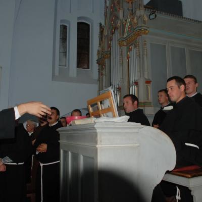 7 octombrie: Cacica: Pelerinajul persoanelor consacrate la sanctuarul Maicii Domnului (II)
