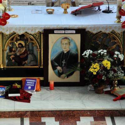 7 octombrie: Cacica: Pelerinajul persoanelor consacrate la sanctuarul Maicii Domnului (II)