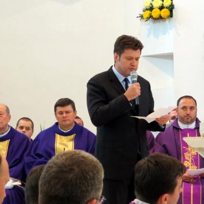 10 octombrie: Bacău: Înmormântarea pr. Ştefan Erdeş