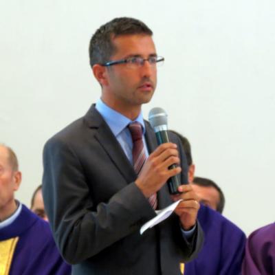 10 octombrie: Bacău: Înmormântarea pr. Ştefan Erdeş