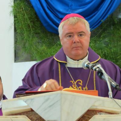 10 octombrie: Bacău: Înmormântarea pr. Ştefan Erdeş