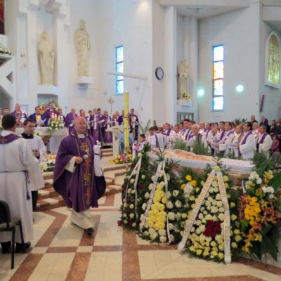 10 octombrie: Bacău: Înmormântarea pr. Ştefan Erdeş