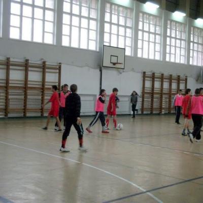 13 octombrie: Bacău: Cupa "Mihail Sadoveanu" la mini-fotbal