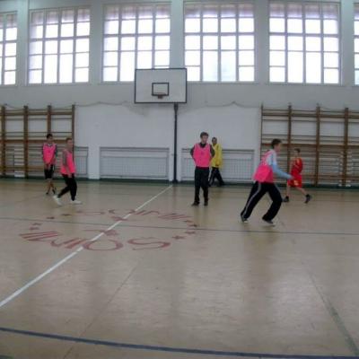 13 octombrie: Bacău: Cupa "Mihail Sadoveanu" la mini-fotbal