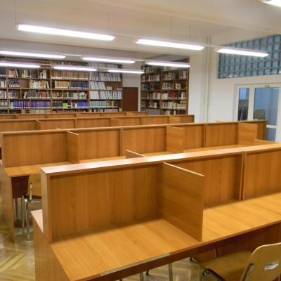 15 octombrie: Iaşi: Deschiderea bibliotecii Institutului Teologic Romano-Catolic