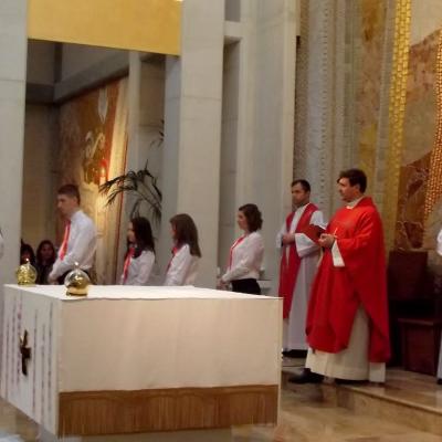 18 octombrie: Zaragoza: Administrarea Mirului