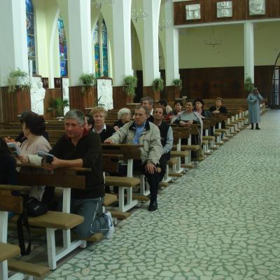 18-20 octombrie: Iaşi: Chemarea pelerinilor. Pelerinaj prin Dieceza de Iaşi şi până la Şumuleu Ciuc