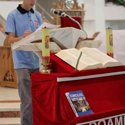 20 octombrie: Bacău: Jubileul de 20 de ani al Acţiunii Catolice "Sfântul Iosif" în Dieceza de Iaşi