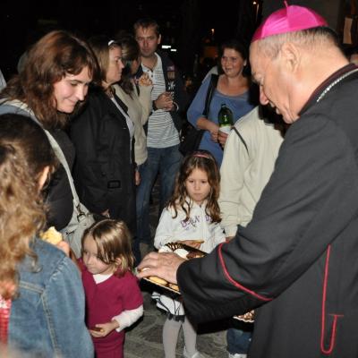 21 octombrie: Cesano: "Fiţi o familie unită!" - Vizita pastorală a PS Petru Gherghel