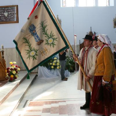 22 octombrie: Roman: Bucuria de a crede urmând două modele de credinţă