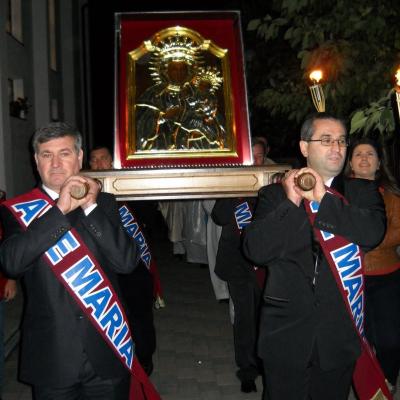 25-28 octombrie: Bacău: Vizita Icoanei de la Cacica şi misiuni populare