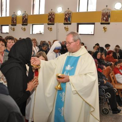 25-28 octombrie: Bacău: Vizita Icoanei de la Cacica şi misiuni populare