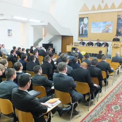 26 octombrie: Iaşi (ITRC): Simpozion internaţional despre transmiterea credinţei