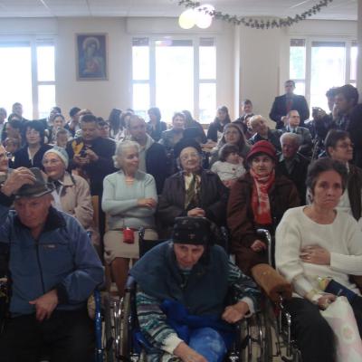 27 octombrie: Iaşi: Sărbătoare la Căminul de Bătrâni "Sfântul Iosif"