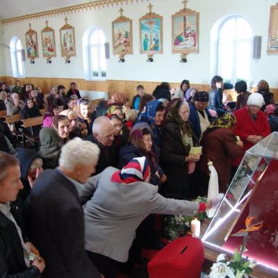 28-31 octombrie: Ploscuţeni: Vizita icoanei sfintei Fecioare Maria de la Cacica