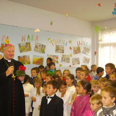 28 octombrie: Şcheia: 10 ani de la inaugurarea Casei "Fericita Clara"