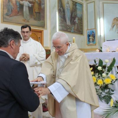 28 octombrie: Frumoasa: Profesiune religioasă