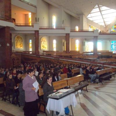 31 octombrie: Bacău: Liceeni în rugăciune