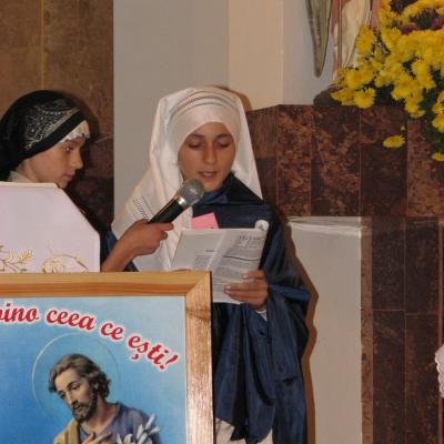 1 noiembrie: Cleja: Sărbătoarea Tuturor Sfinţilor în comunitatea "Sfântul Francisc de Assisi"