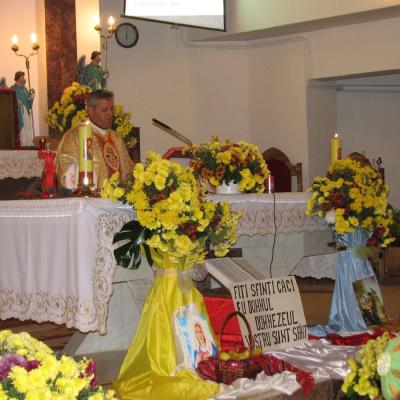 1 noiembrie: Cleja: Sărbătoarea Tuturor Sfinţilor în comunitatea "Sfântul Francisc de Assisi"
