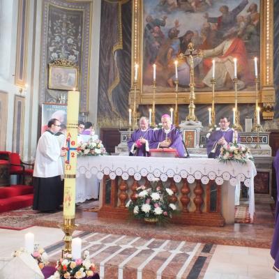 2 noiembrie: Iaşi: Liturghie cu requiem in catedrala "Adormirea Maicii Domnului"
