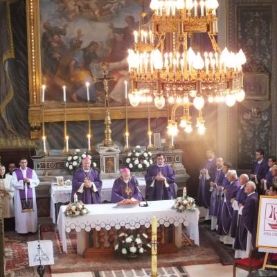 2 noiembrie: Iaşi: Liturghie cu requiem in catedrala "Adormirea Maicii Domnului"