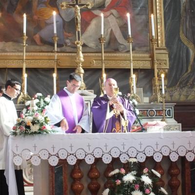 2 noiembrie: Iaşi: Liturghie cu requiem in catedrala "Adormirea Maicii Domnului"