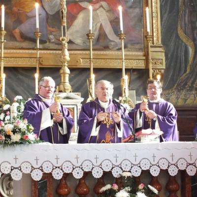 2 noiembrie: Iaşi: Liturghie cu requiem in catedrala "Adormirea Maicii Domnului"