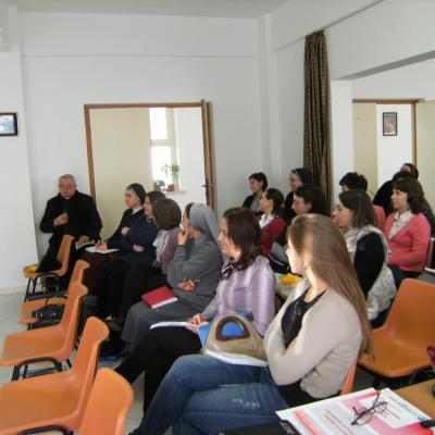 9-10 noiembrie: Bacău: Întâlniri ale directorilor şi educatoarelor din grădiniţele confesionale ale diecezei