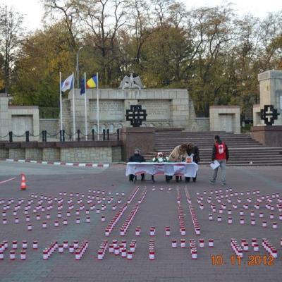 10 noiembrie: Caritas: Participare numeroasă la campania "Un milion de stele"