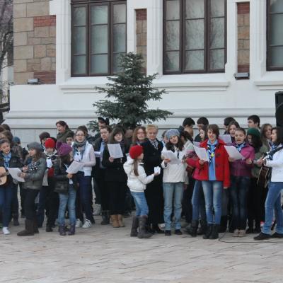 10 noiembrie: Caritas: Participare numeroasă la campania "Un milion de stele"