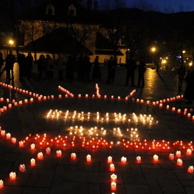 10 noiembrie: Caritas: Participare numeroasă la campania "Un milion de stele"