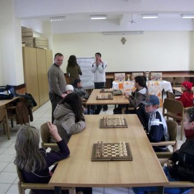 10 noiembrie: Bacău: Turneu de şah pentru copii