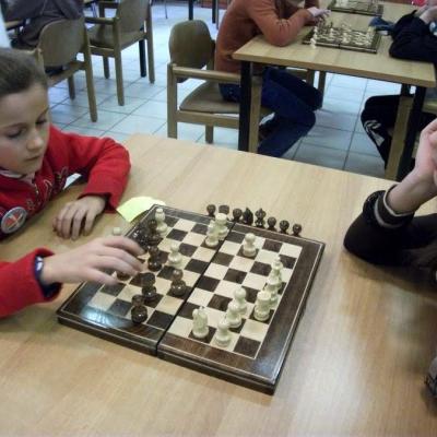 10 noiembrie: Bacău: Turneu de şah pentru copii