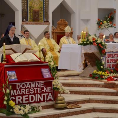 21 noiembrie: Bacău: "Slujitoarele lui Cristos, Marele Preot" la ceas aniversar - III