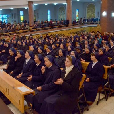 21 noiembrie: Bacău: "Slujitoarele lui Cristos, Marele Preot" la ceas aniversar - III