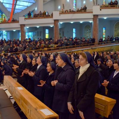 21 noiembrie: Bacău: "Slujitoarele lui Cristos, Marele Preot" la ceas aniversar - III